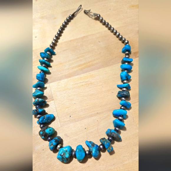 Genuine Navajo Native American 1940s chunk necklace turquoise - Picture 2 of 2